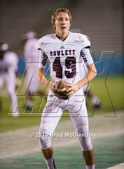 Thumbnail 1 in Rowlett vs Horn (UIL 6A Area Playoff) photogallery.