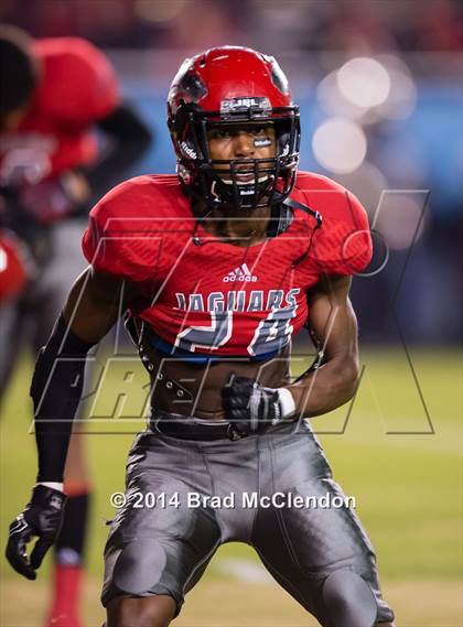 Thumbnail 3 in Rowlett vs Horn (UIL 6A Area Playoff) photogallery.