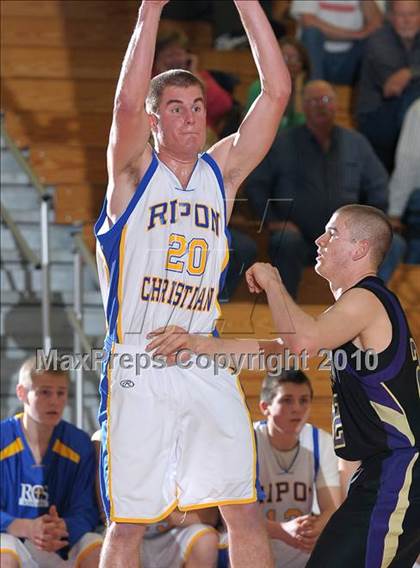 Thumbnail 2 in Bradshaw Christian vs. Ripon Christian (CIF SJS D5 Playoffs) photogallery.