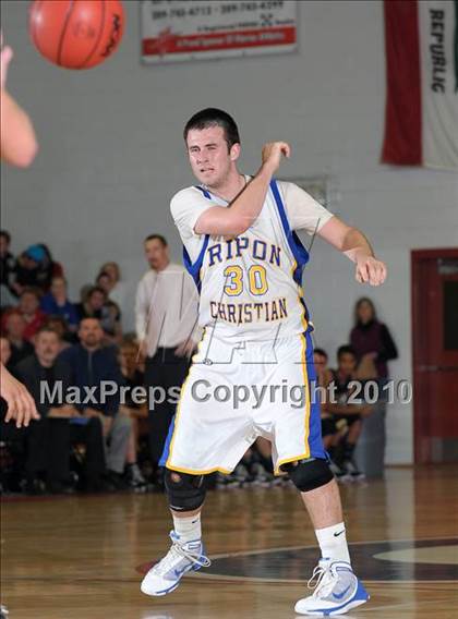 Thumbnail 1 in Bradshaw Christian vs. Ripon Christian (CIF SJS D5 Playoffs) photogallery.