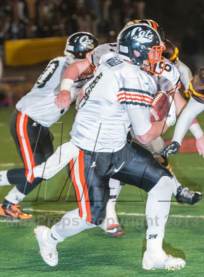 Thumbnail 3 in St. Francis vs. Los Gatos (CIF CCS D2 Final) photogallery.