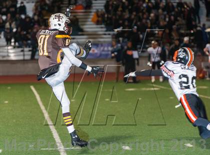Thumbnail 1 in St. Francis vs. Los Gatos (CIF CCS D2 Final) photogallery.