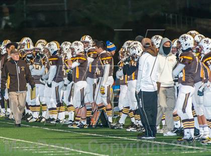 Thumbnail 3 in St. Francis vs. Los Gatos (CIF CCS D2 Final) photogallery.