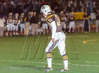 Thumbnail 1 in St. Francis vs. Los Gatos (CIF CCS D2 Final) photogallery.