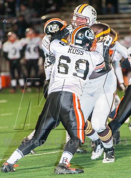 Thumbnail 2 in St. Francis vs. Los Gatos (CIF CCS D2 Final) photogallery.