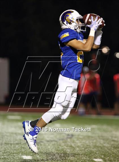 Thumbnail 2 in Mulvane @ Collegiate photogallery.