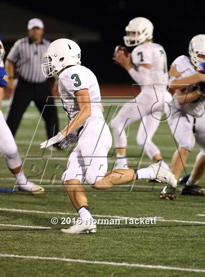 Thumbnail 1 in Mulvane @ Collegiate photogallery.