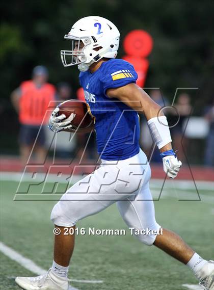 Thumbnail 2 in Mulvane @ Collegiate photogallery.