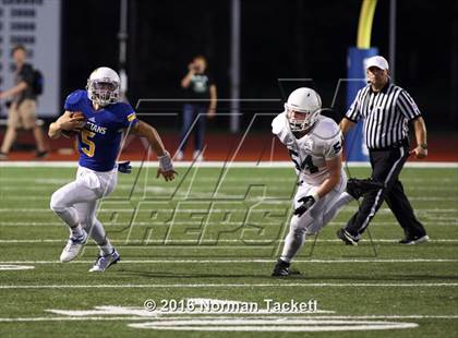 Thumbnail 1 in Mulvane @ Collegiate photogallery.
