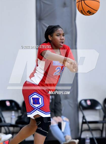 Thumbnail 1 in Highlands vs. Sacramento Adventist (Sac Adventist Holiday Invitational) photogallery.