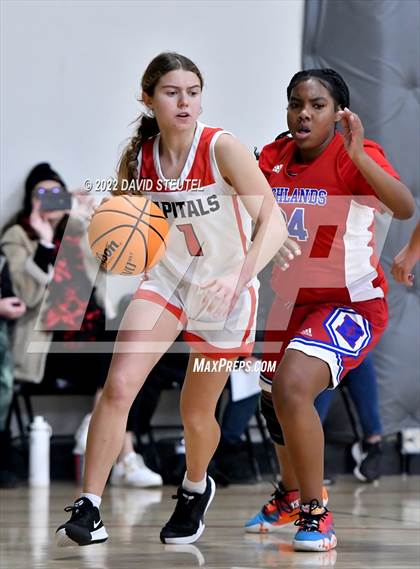 Thumbnail 2 in Highlands vs. Sacramento Adventist (Sac Adventist Holiday Invitational) photogallery.