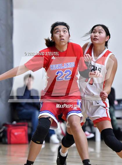 Thumbnail 1 in Highlands vs. Sacramento Adventist (Sac Adventist Holiday Invitational) photogallery.