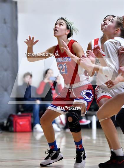 Thumbnail 3 in Highlands vs. Sacramento Adventist (Sac Adventist Holiday Invitational) photogallery.