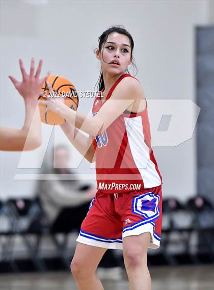 Thumbnail 2 in Highlands vs. Sacramento Adventist (Sac Adventist Holiday Invitational) photogallery.