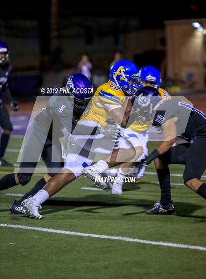 Thumbnail 2 in Bishop Amat vs Cathedral photogallery.