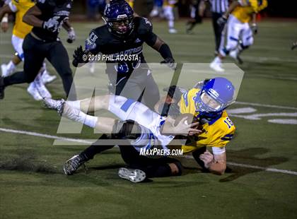 Thumbnail 3 in Bishop Amat vs Cathedral photogallery.