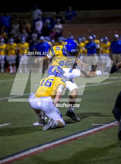 Thumbnail 1 in Bishop Amat vs Cathedral photogallery.