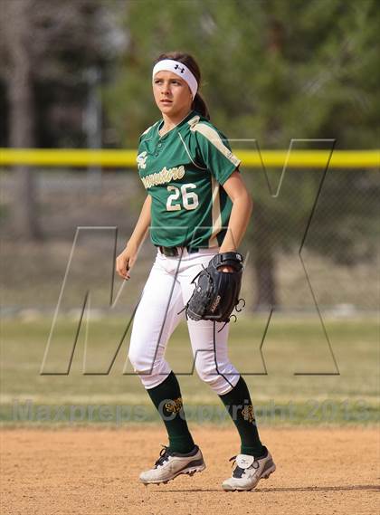 Thumbnail 2 in Chatsworth vs. St. Bonaventure (Hart Tourney) photogallery.