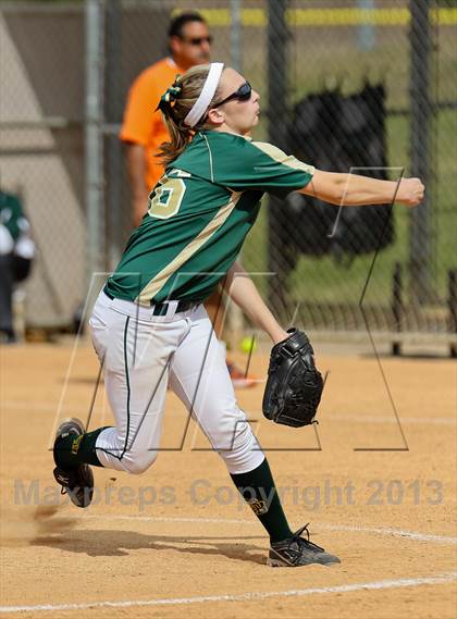 Thumbnail 1 in Chatsworth vs. St. Bonaventure (Hart Tourney) photogallery.