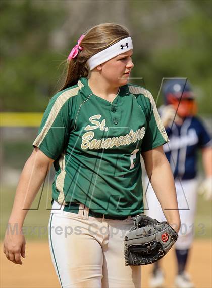 Thumbnail 2 in Chatsworth vs. St. Bonaventure (Hart Tourney) photogallery.