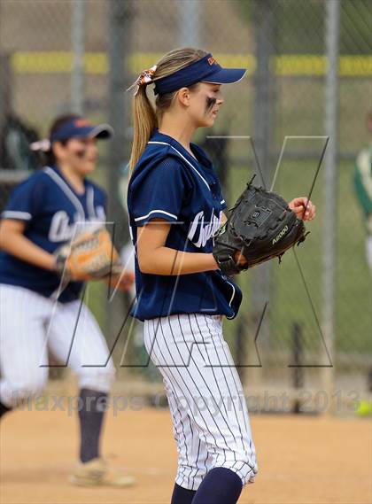 Thumbnail 3 in Chatsworth vs. St. Bonaventure (Hart Tourney) photogallery.