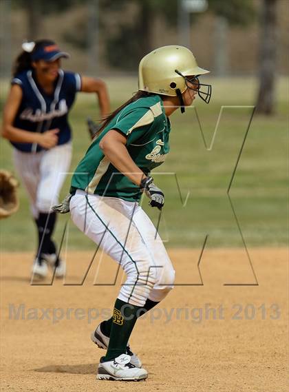 Thumbnail 2 in Chatsworth vs. St. Bonaventure (Hart Tourney) photogallery.