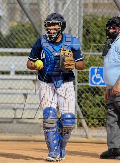 Thumbnail 2 in Chatsworth vs. St. Bonaventure (Hart Tourney) photogallery.