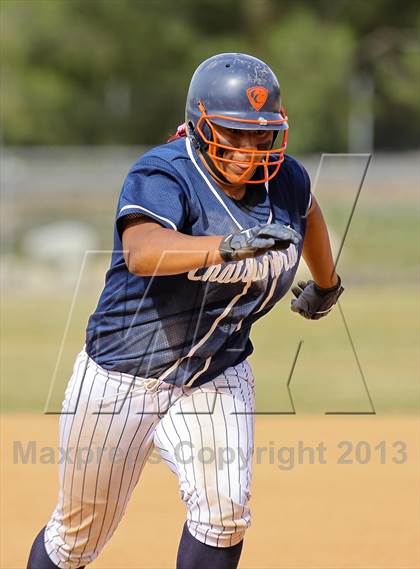 Thumbnail 2 in Chatsworth vs. St. Bonaventure (Hart Tourney) photogallery.