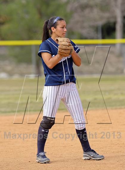 Thumbnail 1 in Chatsworth vs. St. Bonaventure (Hart Tourney) photogallery.