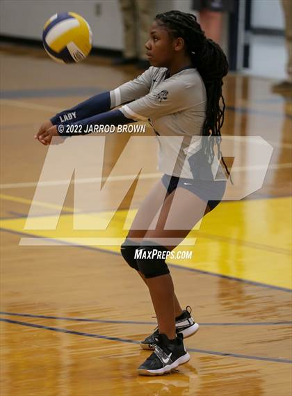 Thumbnail 3 in West Orange-Stark @ West Hardin photogallery.