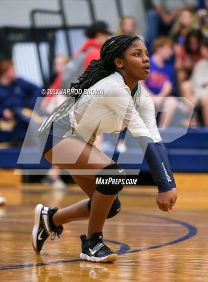 Thumbnail 1 in West Orange-Stark @ West Hardin photogallery.