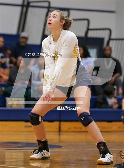 Thumbnail 1 in West Orange-Stark @ West Hardin photogallery.