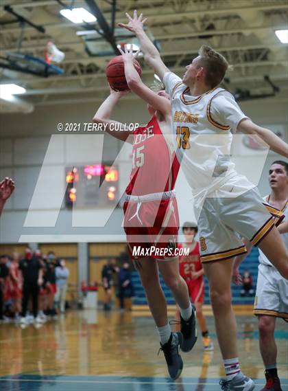 Thumbnail 1 in Judge Memorial vs. Mountain View (Eagle Holiday Shootout) photogallery.