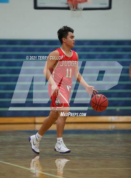 Thumbnail 2 in Judge Memorial vs. Mountain View (Eagle Holiday Shootout) photogallery.