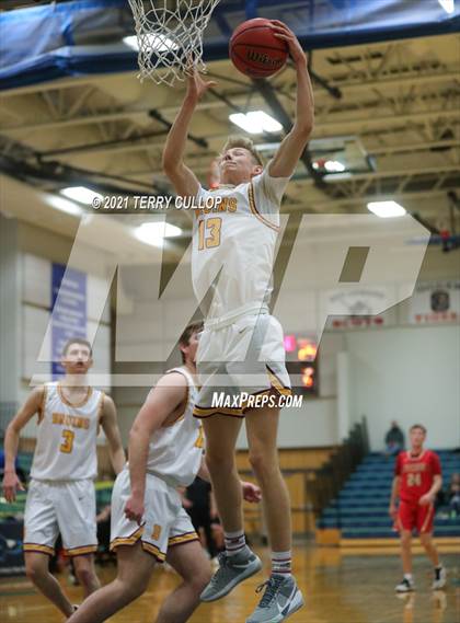 Thumbnail 2 in Judge Memorial vs. Mountain View (Eagle Holiday Shootout) photogallery.
