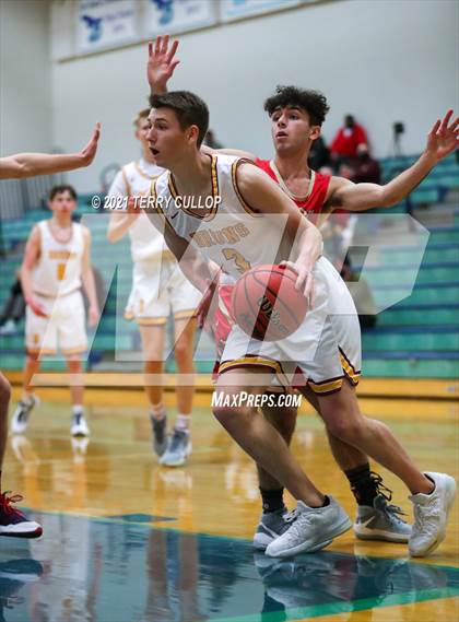 Thumbnail 1 in Judge Memorial vs. Mountain View (Eagle Holiday Shootout) photogallery.