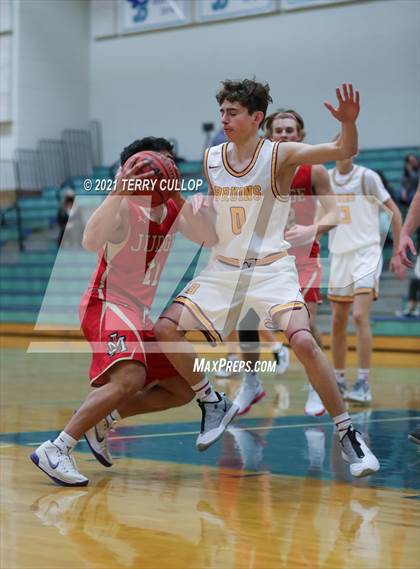 Thumbnail 1 in Judge Memorial vs. Mountain View (Eagle Holiday Shootout) photogallery.