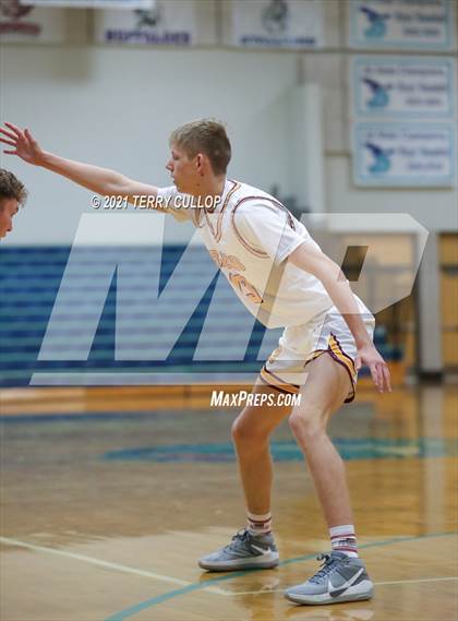 Thumbnail 1 in Judge Memorial vs. Mountain View (Eagle Holiday Shootout) photogallery.