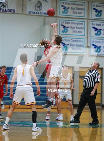Thumbnail 1 in Judge Memorial vs. Mountain View (Eagle Holiday Shootout) photogallery.