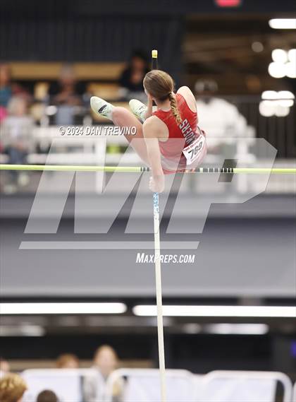 Thumbnail 1 in VHSL State Championship - Class 6 (Pole Vault) photogallery.