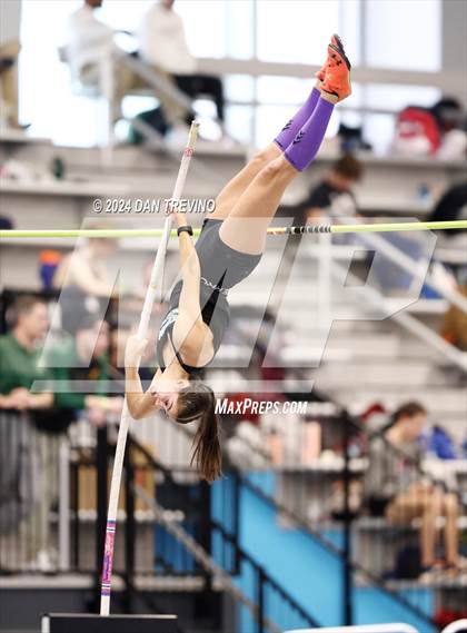 Thumbnail 2 in VHSL State Championship - Class 6 (Pole Vault) photogallery.