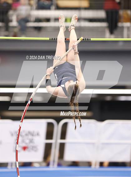 Thumbnail 2 in VHSL State Championship - Class 6 (Pole Vault) photogallery.