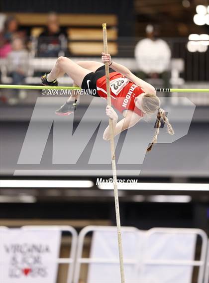 Thumbnail 2 in VHSL State Championship - Class 6 (Pole Vault) photogallery.