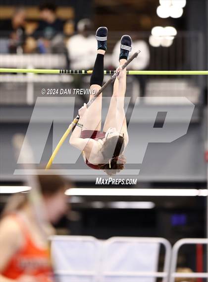 Thumbnail 2 in VHSL State Championship - Class 6 (Pole Vault) photogallery.