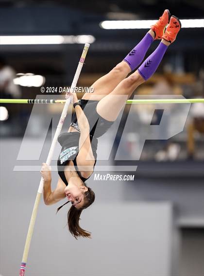 Thumbnail 2 in VHSL State Championship - Class 6 (Pole Vault) photogallery.