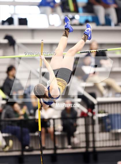 Thumbnail 2 in VHSL State Championship - Class 6 (Pole Vault) photogallery.