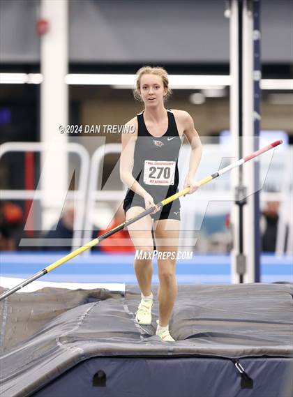 Thumbnail 3 in VHSL State Championship - Class 6 (Pole Vault) photogallery.