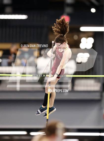Thumbnail 3 in VHSL State Championship - Class 6 (Pole Vault) photogallery.
