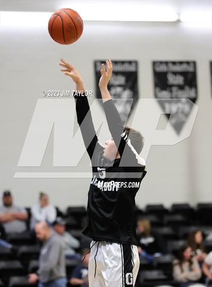 Thumbnail 1 in Woodson @ Graford photogallery.
