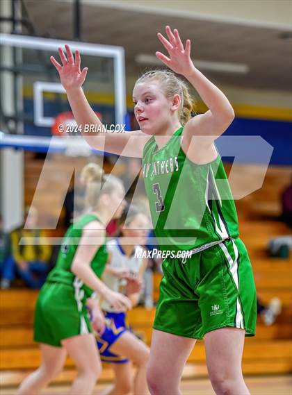 Thumbnail 1 in Mountain Home vs Yellville-Summit (Mountain Home Jr Invitational) photogallery.